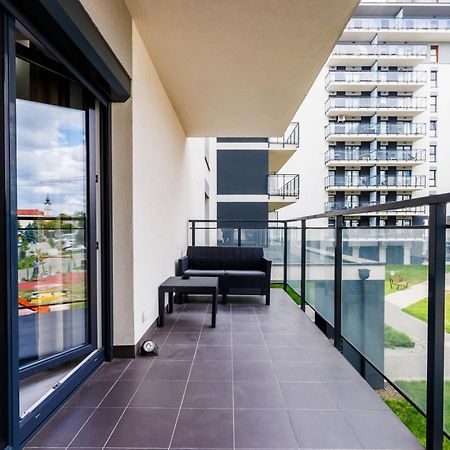 Luxury Apartment With Spa Bath- City Centre, Free Parking Rzeszow Exterior photo